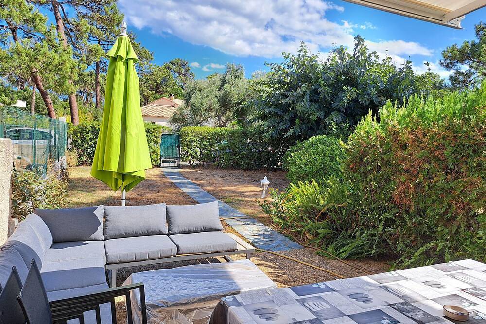 Entire apartment, Mini Villa Avec Jardin à 50 m Plage in Borgo, Bastia region
