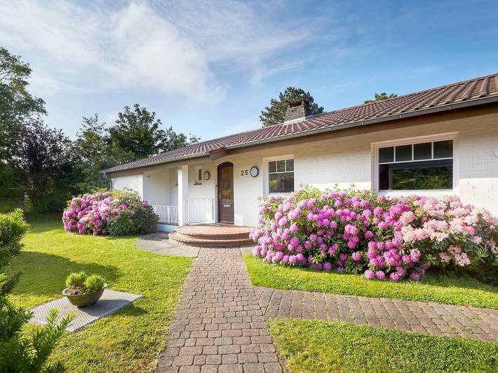 Bungalow für 4 Personen, mit Terrasse und Garten auf Föhr