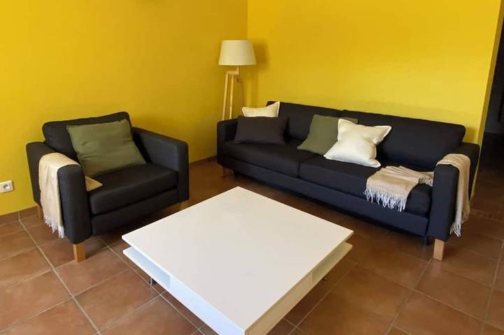 Ferienwohnung für 4 Personen, mit Pool und Garten - 1