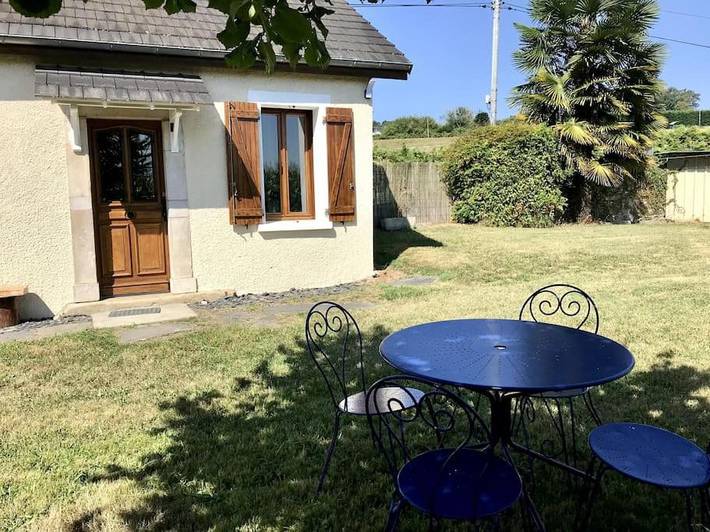 Location de vacances pour 2 personnes, avec Jardin à Ney (instrument)