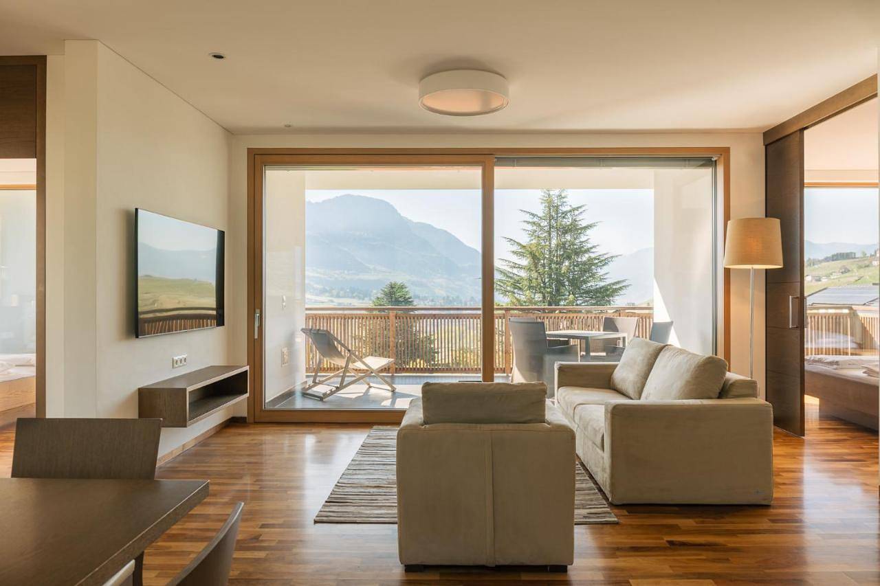 One-Bedroom Apartment with Terrace in Dorf Tirol, Texelgruppe