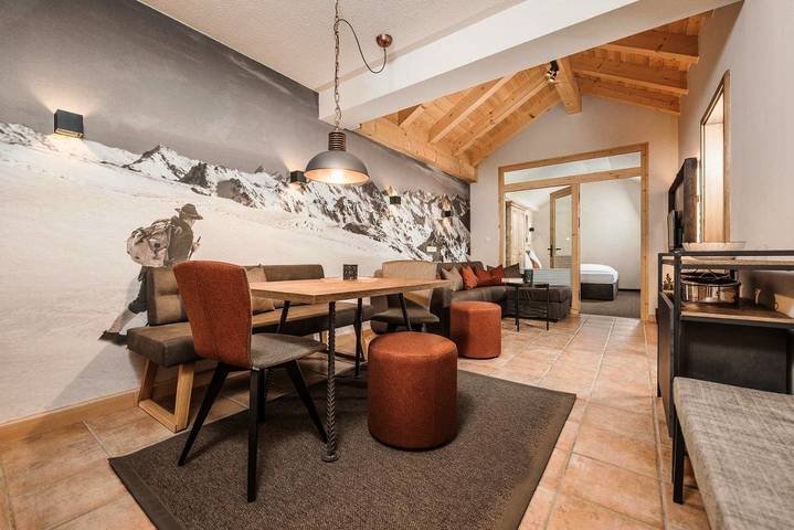 Hütte für 8 Personen, mit Whirlpool und Sauna sowie Garten in Hochfügen - 4