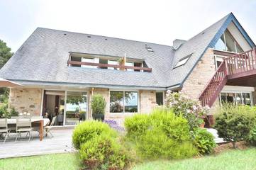 Maison de vacances pour 2 personnes, avec terrasse ainsi que vue et jardin à Locmariaquer