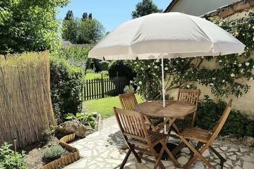 Location de vacances pour 4 personnes, avec jardin et terrasse à La Puye