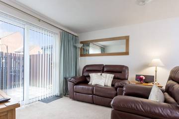 Holiday Rental for 2 People in Poole, Poole Harbour, Photo 3