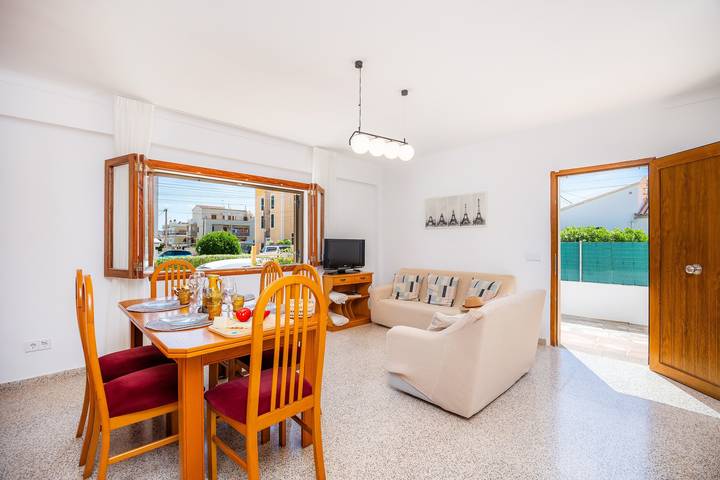 Ganze Wohnung, Ferienwohnung 'Apartamento Foradada' mit Wlan und Klimaanlage in Colònia de Sant Jordi, Ses Salines