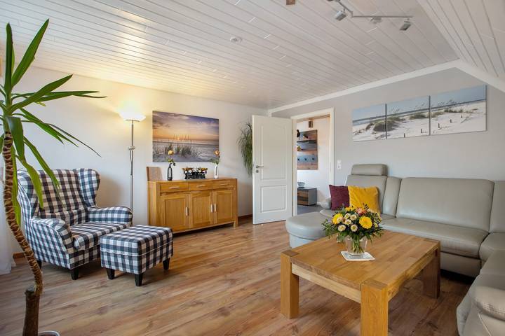 Ganze Wohnung, Ferienwohnung 'Micha's Ferienwohnung' mit privater Terrasse,  Garten und Wlan in Bredstedt, Nordfriesland