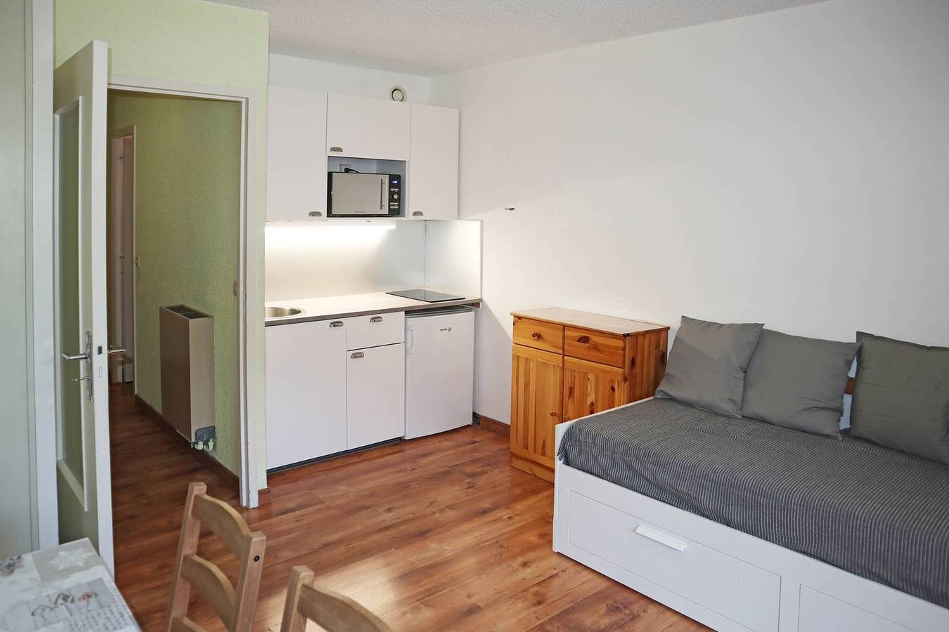 Appartement de vacances entier, Studio équipé pour 4 personnes vue pistes in Les Orres, Parc national des Écrins