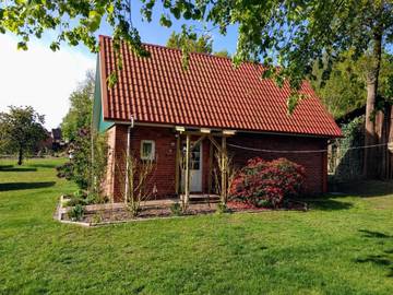 Ferienhaus für 4 Personen, mit Garten und Ausblick, kinderfreundlich in Hechthausen