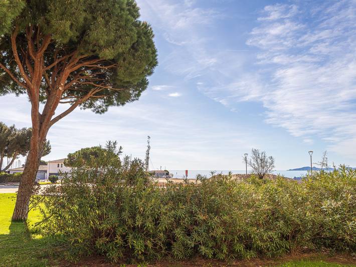 Gîte pour 6 personnes, avec balcon dans Plage Miramar - 2