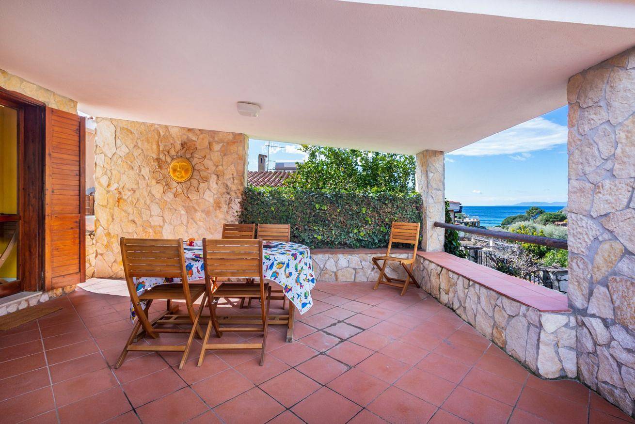 Appartement entier, Appartement de vacances pour 6 personnes avec jardin in Geremeas, Quartu Sant'Elena