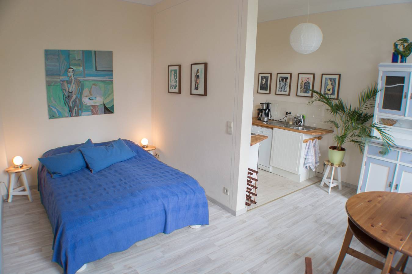 Ganze Ferienwohnung, Holunderperle in Dresden-Neustadt, Dresden