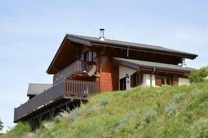 Ferienhaus für 6 Personen, mit Balkon und Garten in Mase