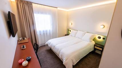 Hôtel pour 2 personnes, avec jardin, animaux acceptés à Joinville-le-Pont