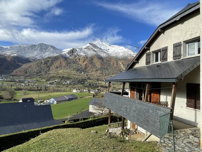 Gîte pour 6 personnes, avec Terrasse et Jardin