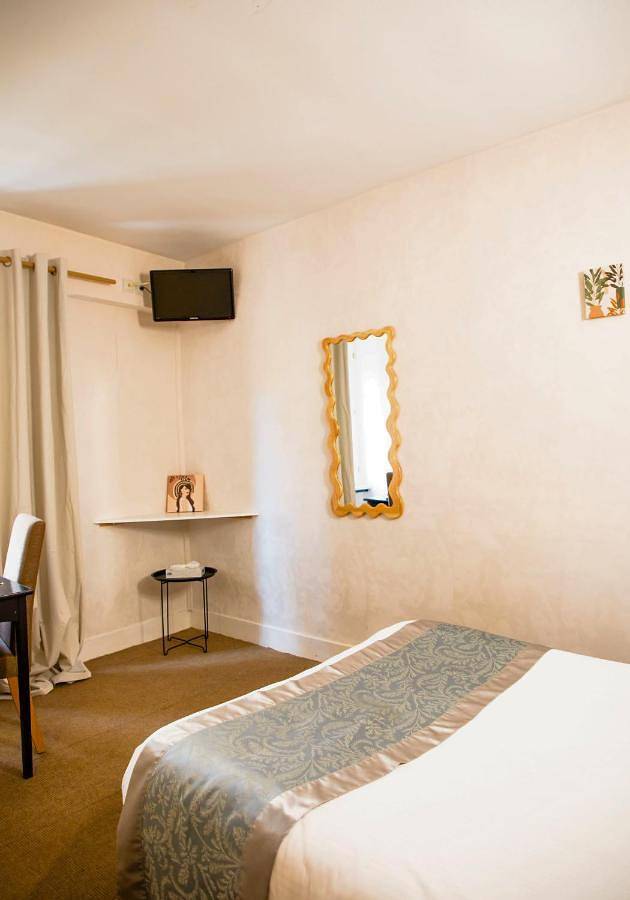 Hôtel pour 4 personnes, avec jardin, animaux acceptés à Crémieu - 4