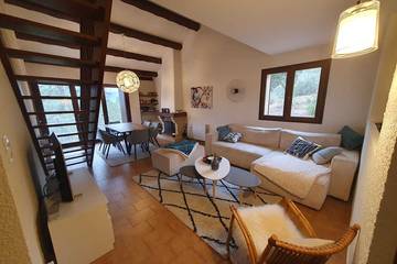 Location de vacances pour 9 personnes, avec jardin et terrasse dans Lac d'Esparron