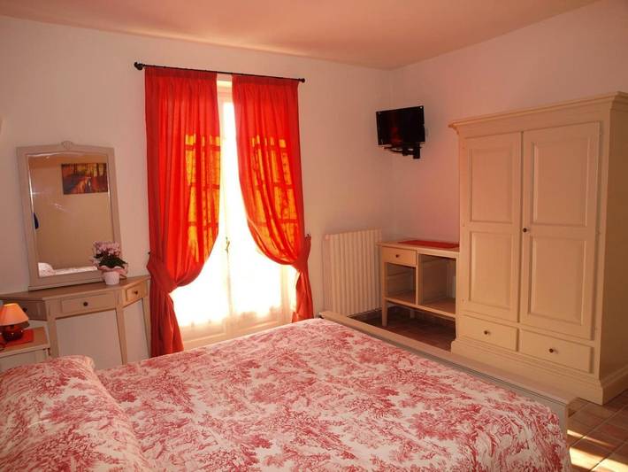 Location de vacances pour 4 personnes, avec jardin ainsi que terrasse et vue, animaux acceptés à Ferrere - 2