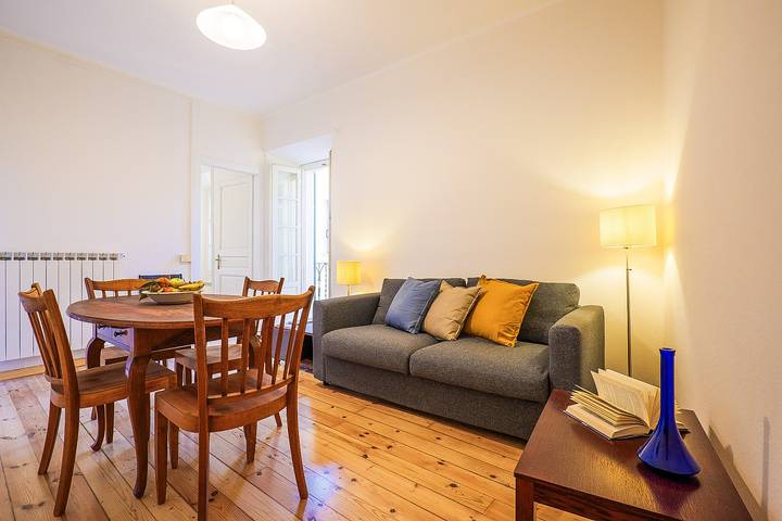 Ferienwohnung für 6 Personen, mit Balkon und Ausblick in Comune di Cannobio - 4