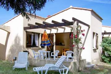 Villa per 5 Persone in Solaro, Corte e dintorni, Foto 2