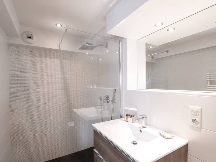 Gîte pour 8 personnes, avec terrasse et sauna dans Gare De Chamonix Mont Blanc - 4