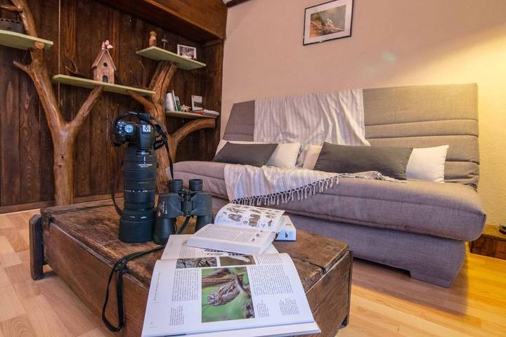 Location de vacances pour 2 personnes, avec terrasse et jardin à Saint-Frézal-de-Ventalon - 4