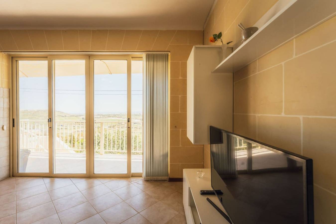 Appartement entier, Romantic Gozo Escape | Private Pool, Terrace & Bbq in Xaghra, Gozo