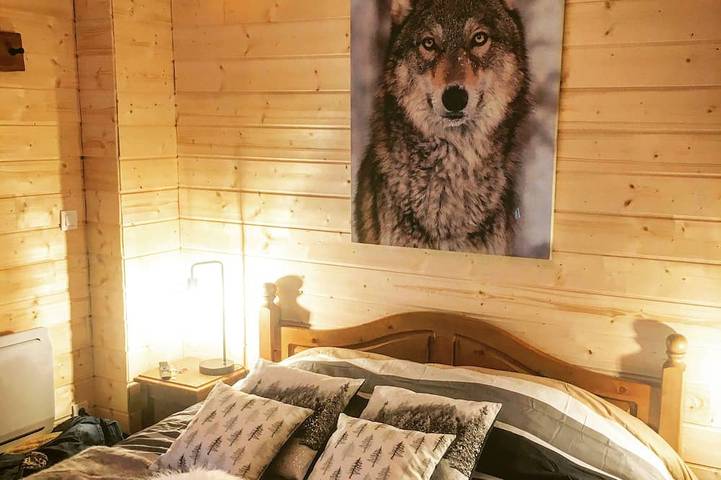 Chalet pour 8 personnes, avec balcon et piscine, animaux acceptés dans La Joue du Loup