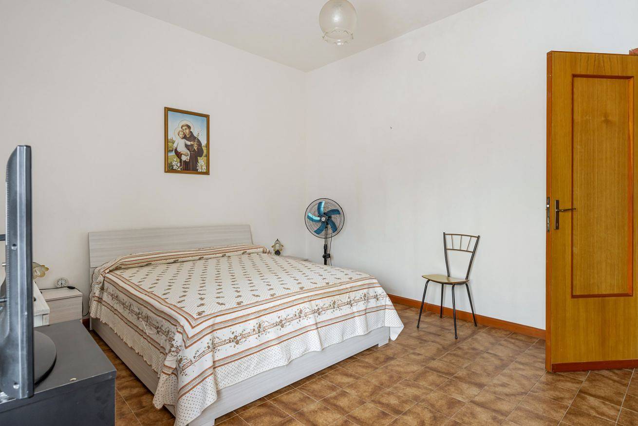 Appartamento intero, Spiaggia di Buggerru-Roomy Apartment with Balcony! in Buggerru, Costa Verde (Sardegna)
