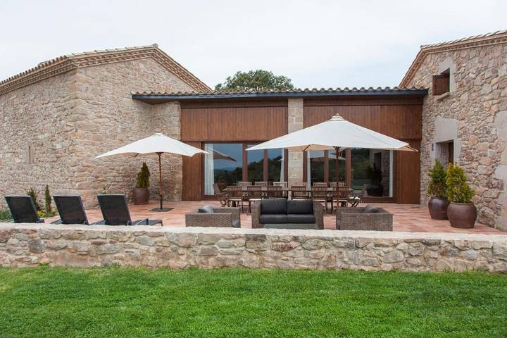 Casa rural para 15 personas, con Terraza y Jardín además de Piscina y Vistas en Prats de Llusanés - 3