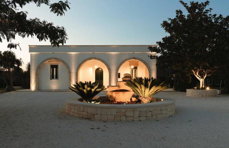 Location de vacances pour 2 personnes, avec vue ainsi que piscine et jardin à Francavilla Fontana - 3