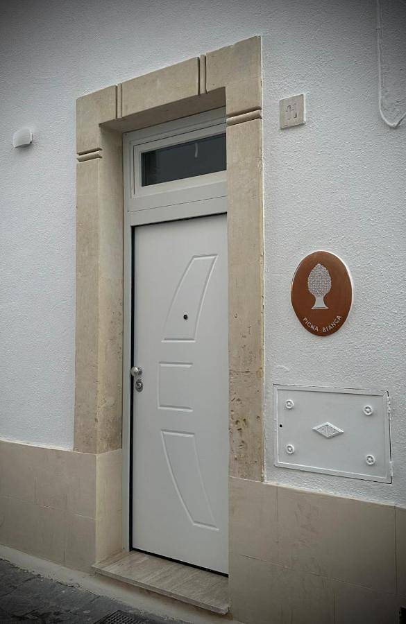 Pigna Bianca in Cutrofiano, Provincia di Lecce