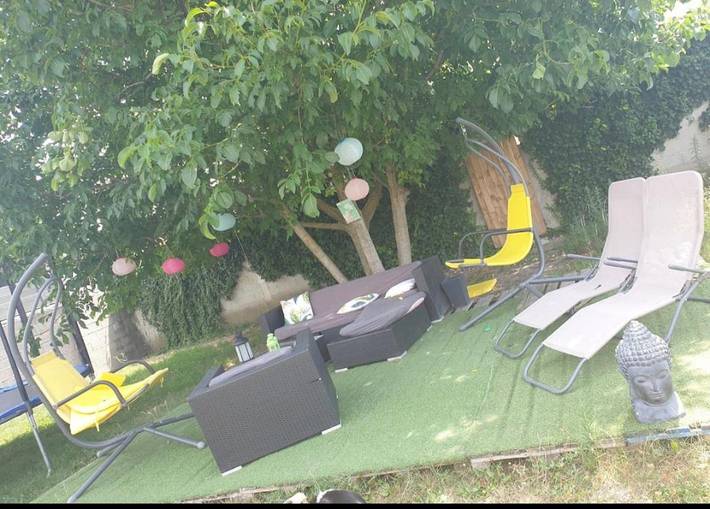 Appartement de vacances pour 6 personnes, avec jacuzzi ainsi que terrasse et jardin