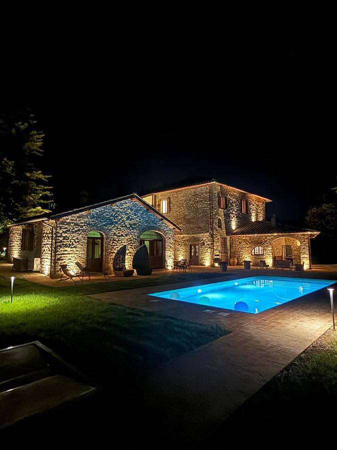 B&b per 2 persone, con Terrazza e Idromassaggio nonché Giardino e Piscina a Corciano