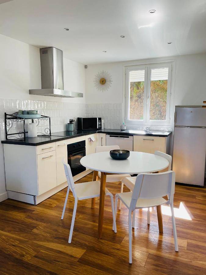 Appartement entier, Apartment in Alata, Région d'Ajaccio