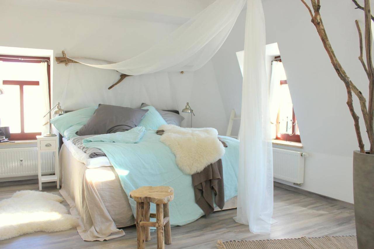 Ganze Wohnung, Loft im Turmhaus am Weissen Hirsch in Loschwitz, Dresden