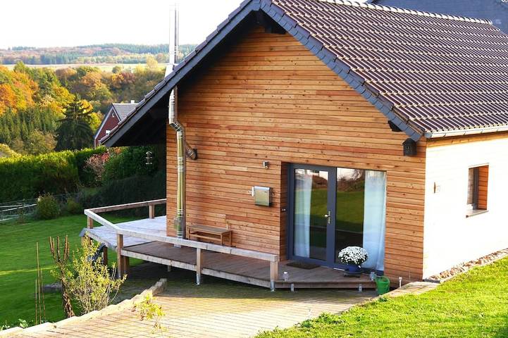 Ferienhaus für 4 Personen, mit Balkon und Garten in Nettersheim