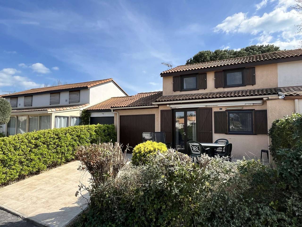 Appartement de vacances entier, Jolie Villa climatisée 5 couchages, Résidence Les Tamaris, wifi,  Portiragnes Plage in Portiragnes Plage, Portiragnes