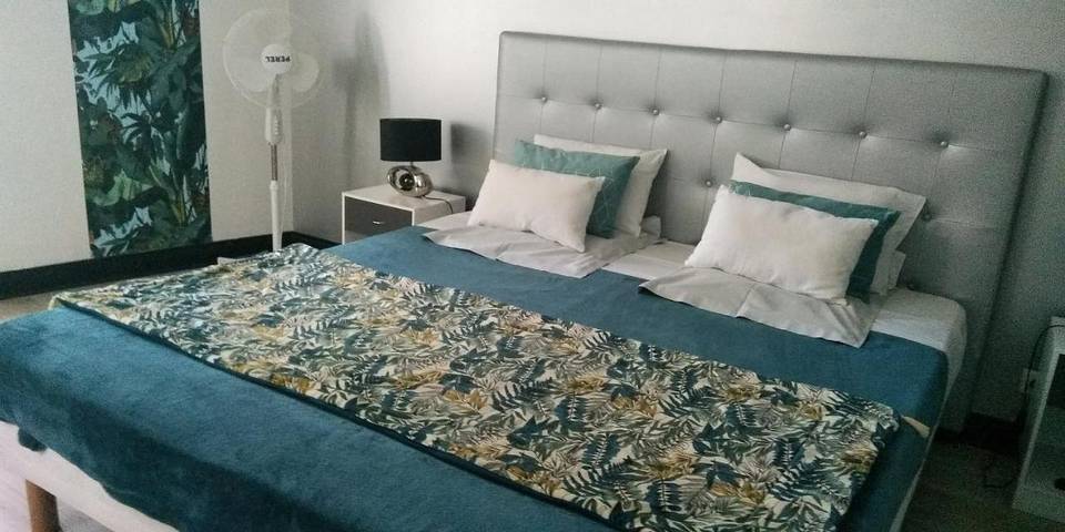 Chambre d’hôte pour 3 personnes, avec terrasse