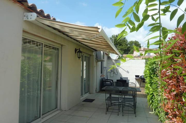 Ferienhaus für 4 Personen, mit Terrasse und Garten