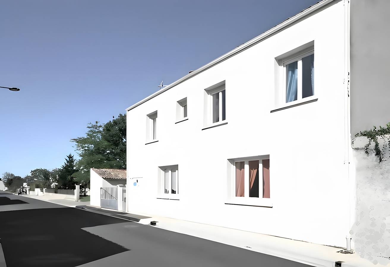 Large Family House by the Sea 2/10 People in Saint-Nazaire-sur-Charente, Rochefort region