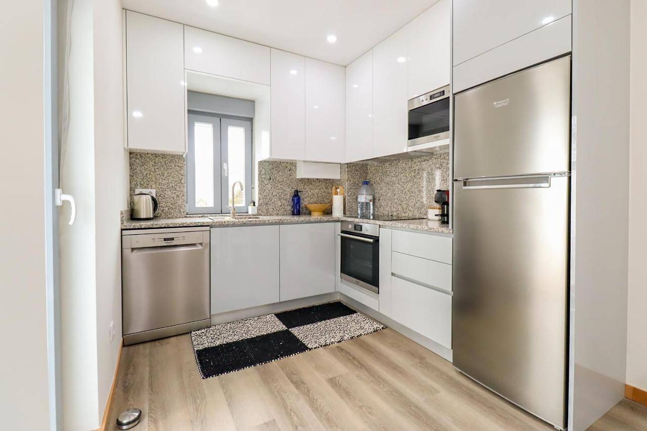 Apartamento inteiro, Tiana Apartment - City Centre with Terrace in Viana do Castelo, Distrito de Viana do Castelo