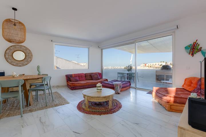 Villa pour 6 personnes, avec Balcon et Terrasse à Ferragudo