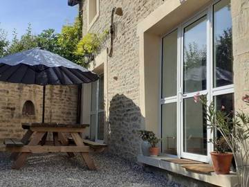 Gîte pour 6 personnes dans Avosnes