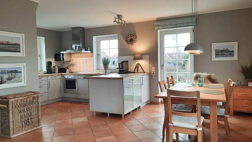 Ferienhaus für 6 Personen, mit Garten und Sauna sowie Terrasse in Schönberg - 4
