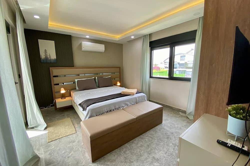 Villa Annabèll1 with Private pool , 3 floors , jaccuzi in Belek, Provinz Antalya
