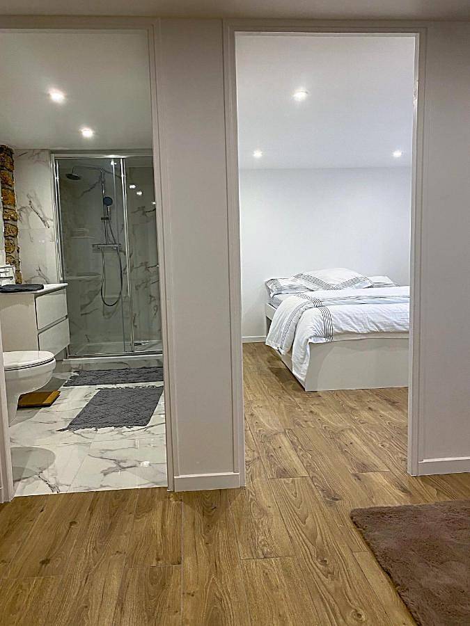 Appartement entier, One-Bedroom Apartment in Morangis, Essonne