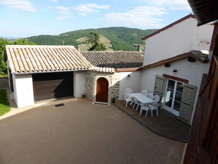 Gîte pour 10 personnes, avec balcon dans Rhône - 4