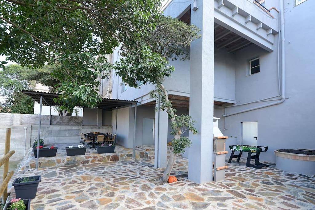 Five-Bedroom House in Figueras, Alt Empordà