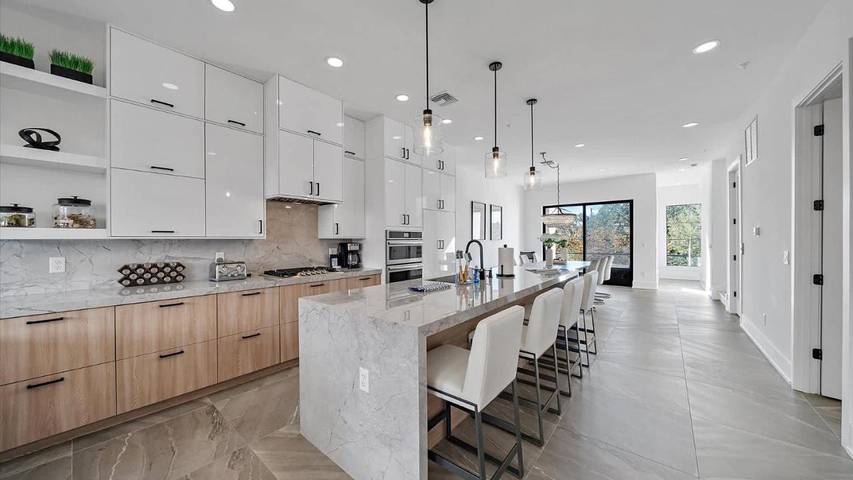 Hus för 8 Personer, med bubbelpool och terass - 1